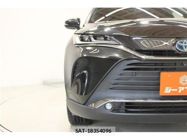 Toyota HARRIER HYBRID 2021-04 8035834-16
