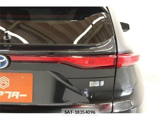 Toyota HARRIER HYBRID 2021-04 8035834-18