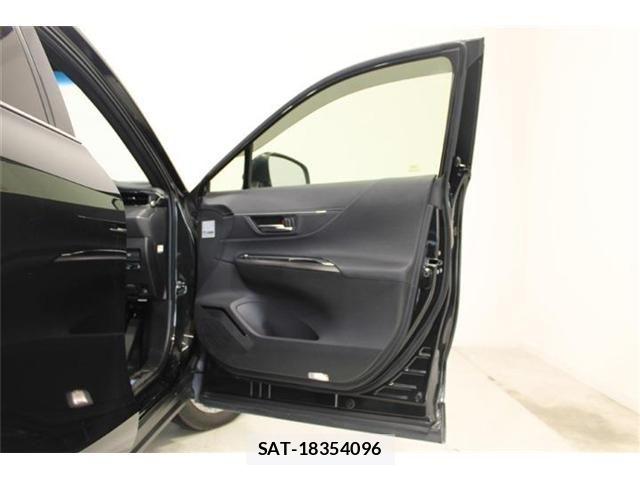 Toyota HARRIER HYBRID 2021-04 8035834-29