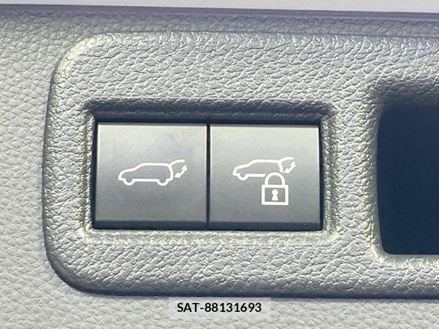 Toyota HARRIER HYBRID 2021-07 8035831-6