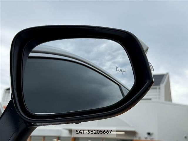Toyota HARRIER HYBRID 2025-12 8035816-29
