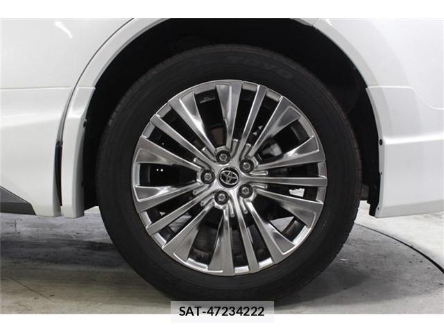 Toyota HARRIER HYBRID 2024-08 8035824-24