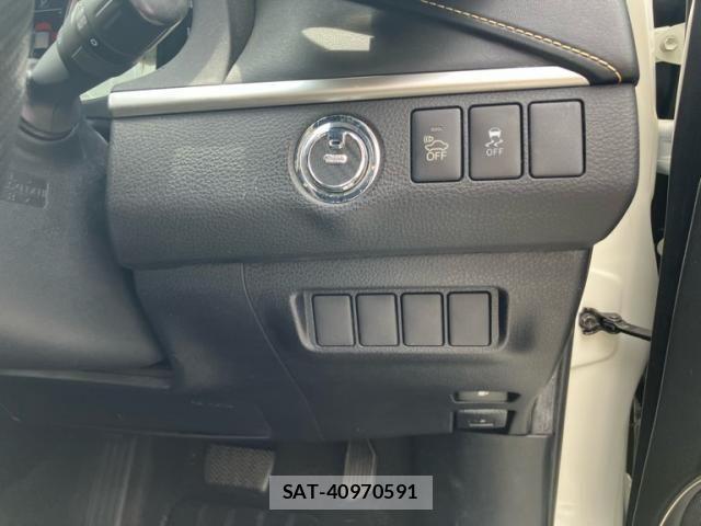 Toyota HARRIER HYBRID 2015-08 8035839-17
