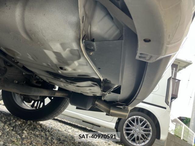 Toyota HARRIER HYBRID 2015-08 8035839-5