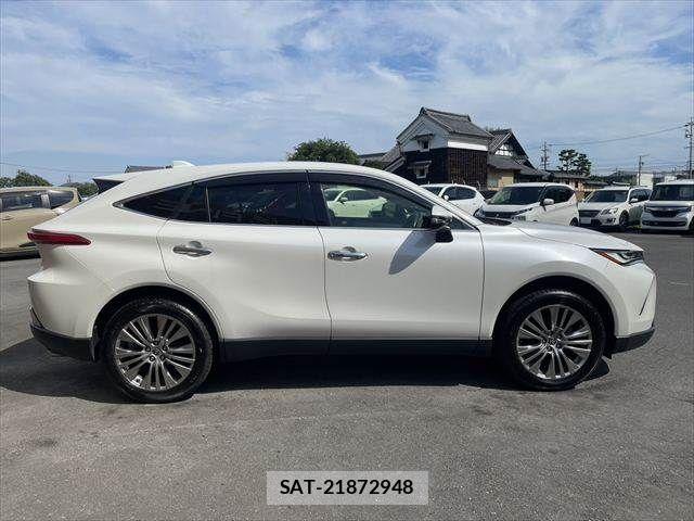 Toyota HARRIER HYBRID 2021-04 8073919-19