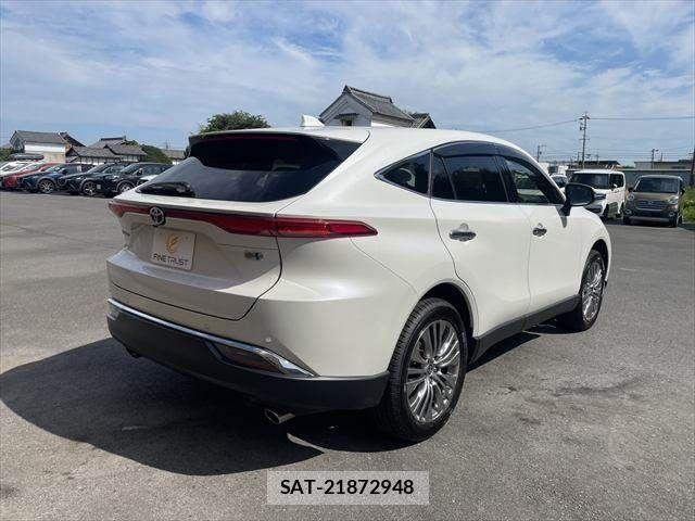 Toyota HARRIER HYBRID 2021-04 8073919-20