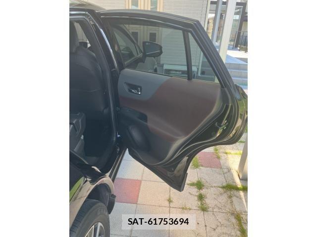 Toyota HARRIER HYBRID 2022-05 8073923-13
