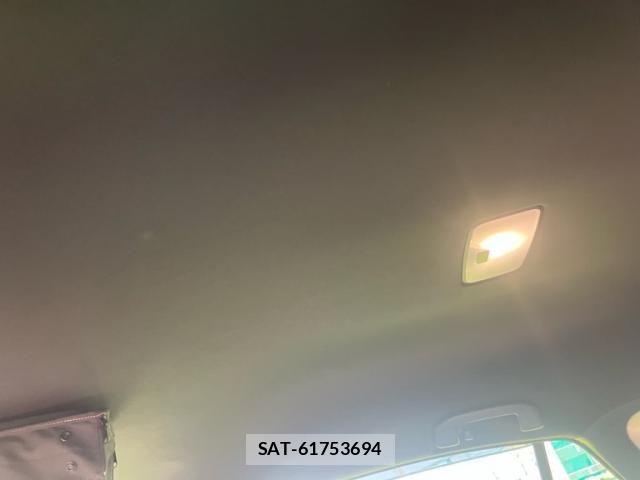 Toyota HARRIER HYBRID 2022-05 8073923-16