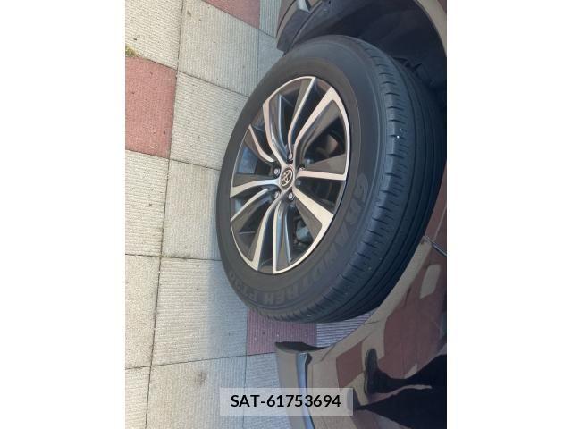 Toyota HARRIER HYBRID 2022-05 8073923-4