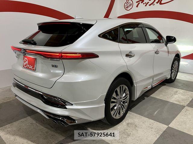 Toyota HARRIER HYBRID 2023-02 8073906-29
