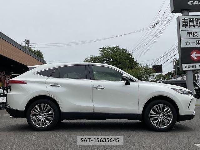 Toyota HARRIER HYBRID 2022-03 8073915-5
