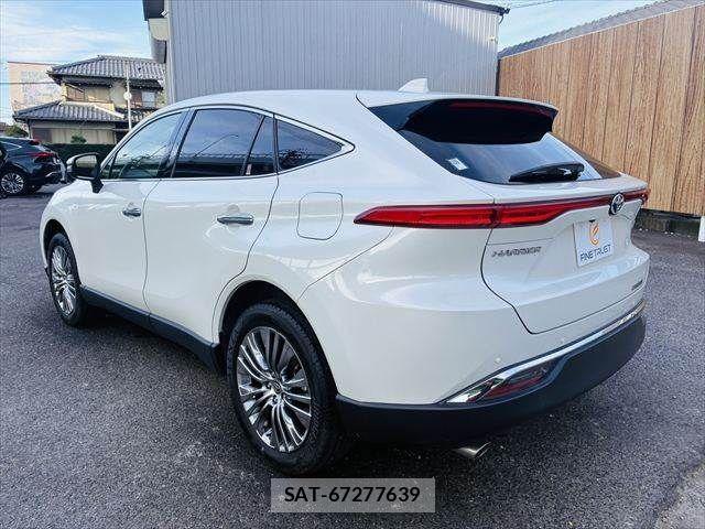 Toyota HARRIER HYBRID 2021-06 8073922-21