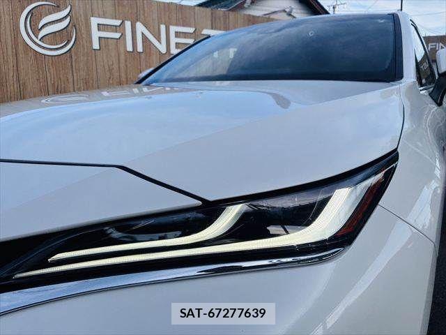 Toyota HARRIER HYBRID 2021-06 8073922-23