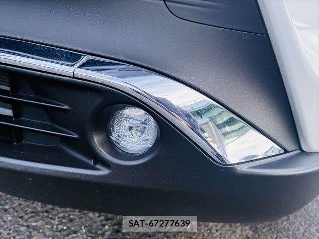 Toyota HARRIER HYBRID 2021-06 8073922-25