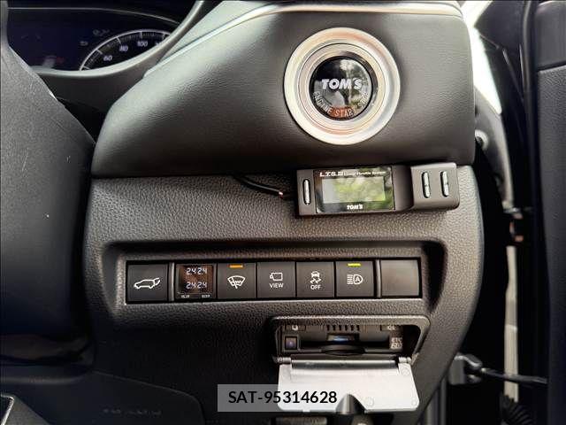 Toyota HARRIER HYBRID 2021-10 8099427-3