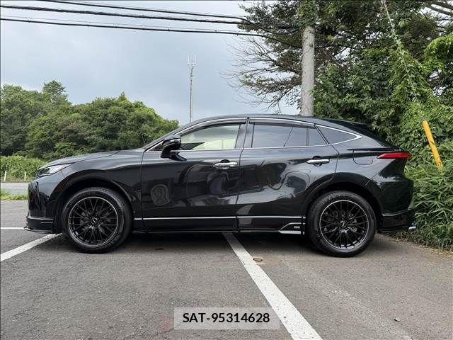 Toyota HARRIER HYBRID 2021-10 8099427-5