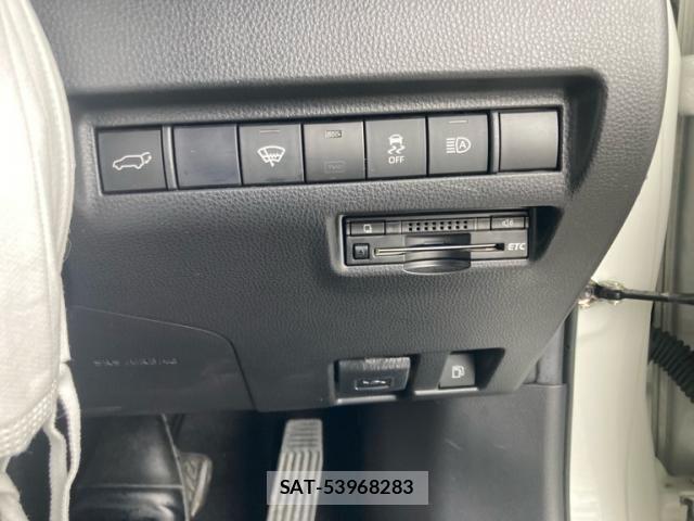Toyota HARRIER HYBRID 2021-06 8099454-19