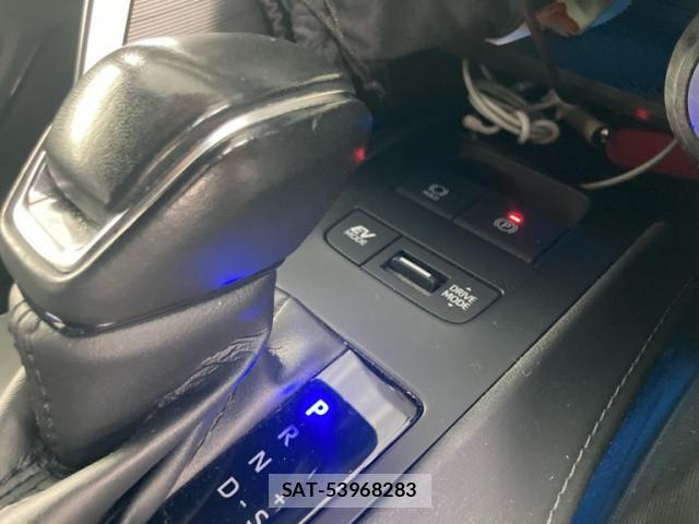 Toyota HARRIER HYBRID 2021-06 8099454-23