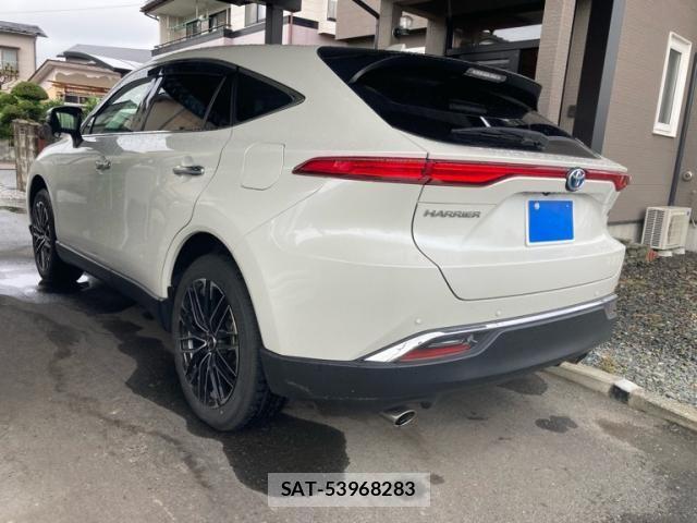 Toyota HARRIER HYBRID 2021-06 8099454-7