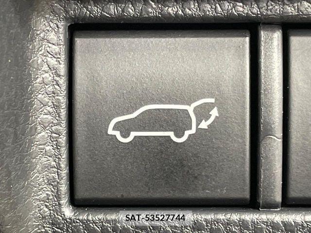 Toyota HARRIER HYBRID 2022-02 8099441-7