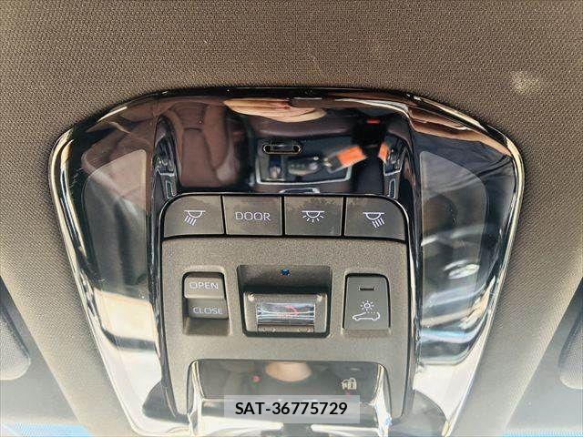 Toyota HARRIER HYBRID 2021-07 8099432-8