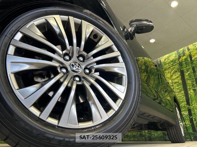 Toyota HARRIER HYBRID 2024-04 8099426-12