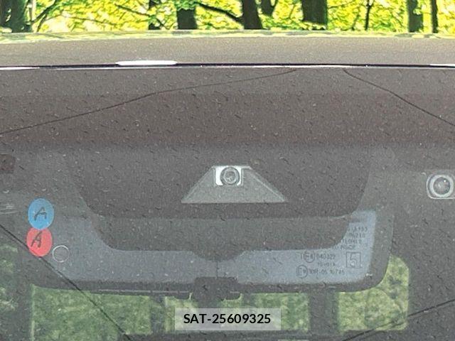 Toyota HARRIER HYBRID 2024-04 8099426-4