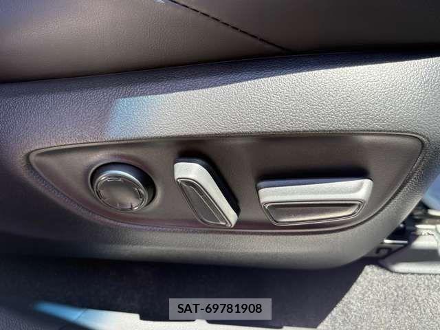 Toyota HARRIER HYBRID 2025-07 8099423-24