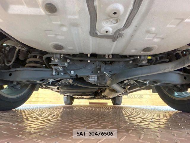 Toyota HARRIER HYBRID 2018-02 8099457-18