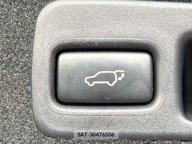 Toyota HARRIER HYBRID 2018-02 8099457-7