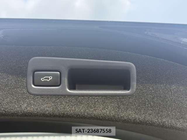 Toyota HARRIER HYBRID 2015-10 8099458-10