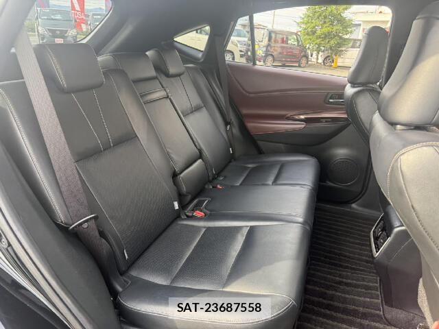 Toyota HARRIER HYBRID 2015-10 8099458-12