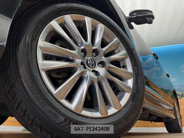Toyota HARRIER HYBRID 2017-09 8130417-13
