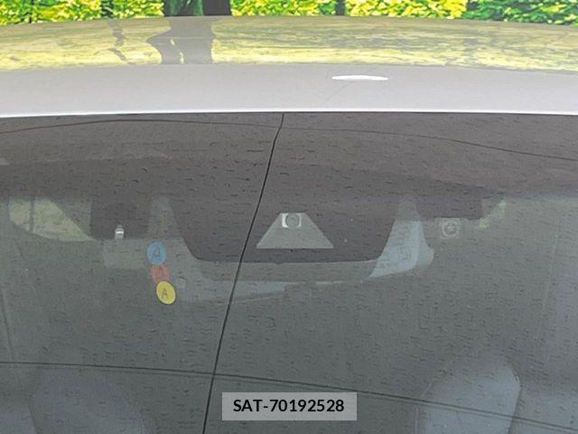 Toyota HARRIER HYBRID 2023-09 8130398-2