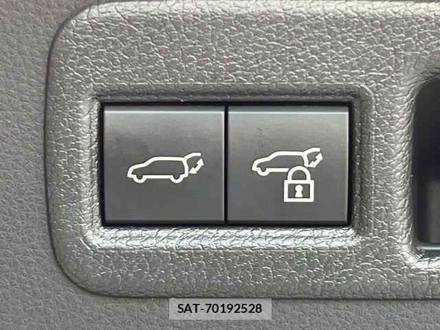 Toyota HARRIER HYBRID 2023-09 8130398-6