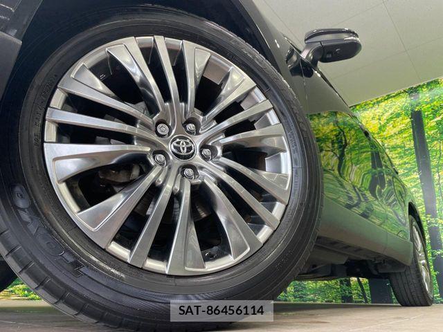 Toyota HARRIER HYBRID 2021-07 8130386-12