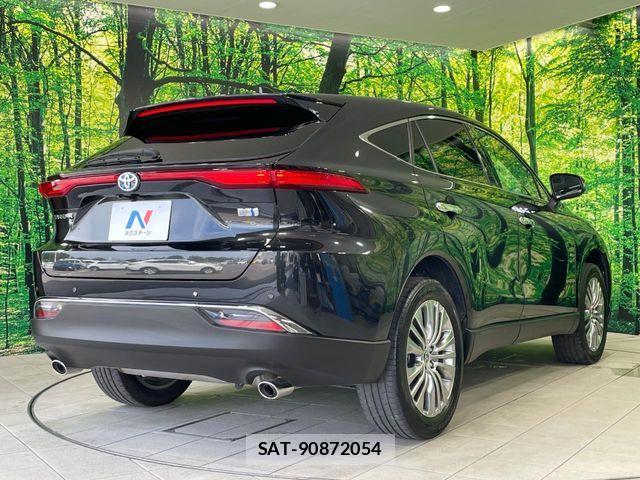 Toyota HARRIER HYBRID 2023-06 8130397-16