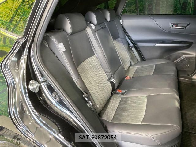 Toyota HARRIER HYBRID 2023-06 8130397-8