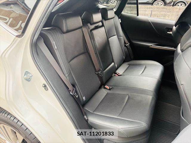 Toyota HARRIER HYBRID 2021-08 8130413-9