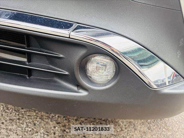 Toyota HARRIER HYBRID 2021-08 8130413-24