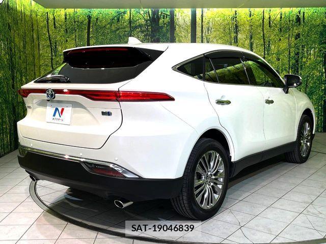 Toyota HARRIER HYBRID 2021-05 8130401-16