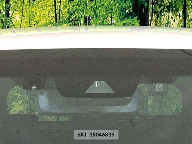 Toyota HARRIER HYBRID 2021-05 8130401-2