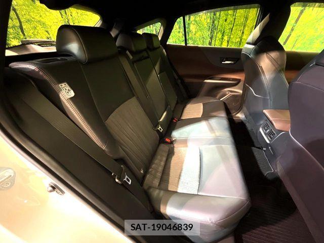 Toyota HARRIER HYBRID 2021-05 8130401-8
