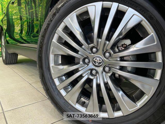 Toyota HARRIER HYBRID 2022-06 8130400-12