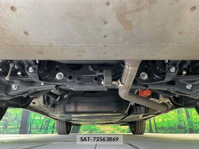 Toyota HARRIER HYBRID 2022-06 8130400-18