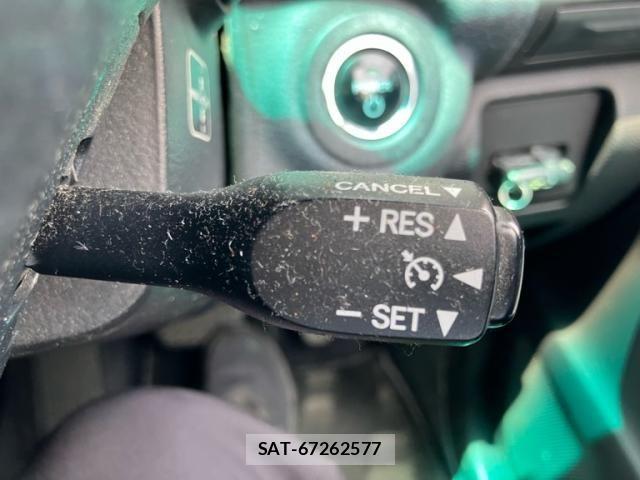 Toyota HARRIER HYBRID 2005-12 8145882-21