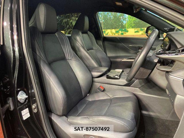Toyota HARRIER HYBRID 2021-08 8145879-7