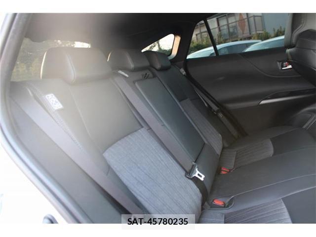 Toyota HARRIER HYBRID 2023-08 8158529-29