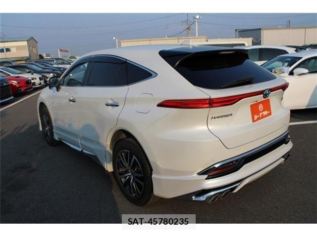 Toyota HARRIER HYBRID 2023-08 8158529-5