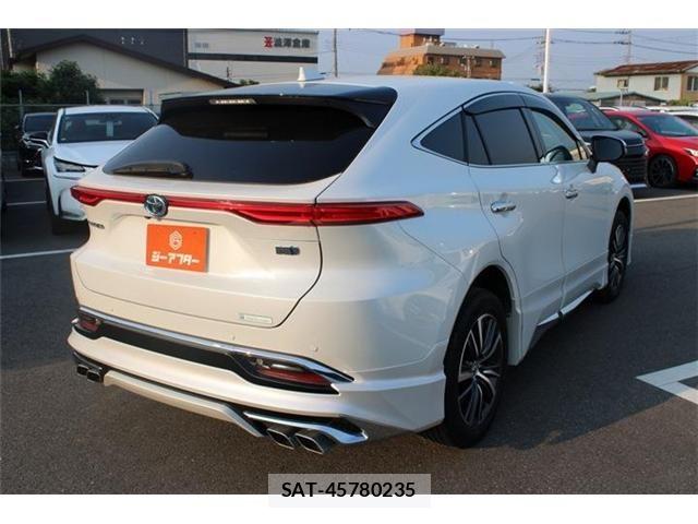 Toyota HARRIER HYBRID 2023-08 8158529-7